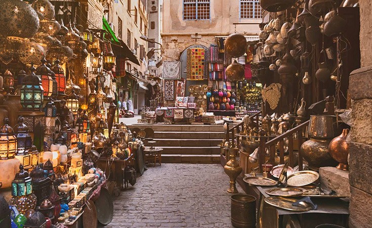 Day 8: Back to Cairo and visit the oldest Bazar in Cairo